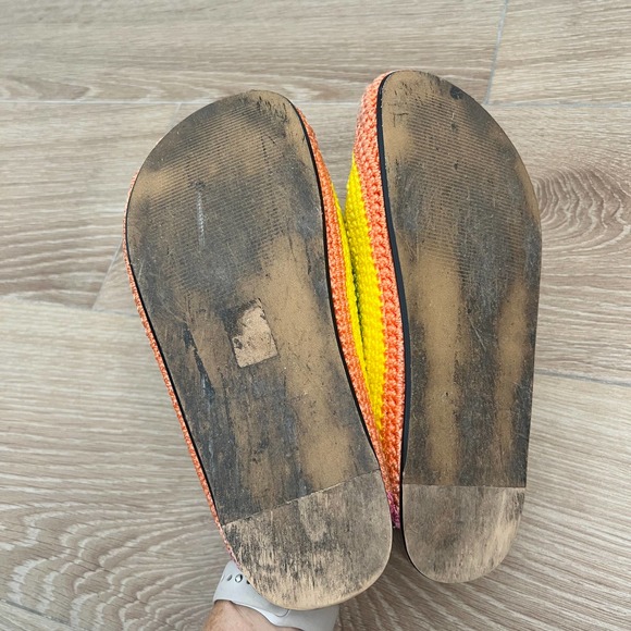 KURT GEIGER London Ozark Mistmatched Multi Pattern Crochet Mules - Picture 5 of 7